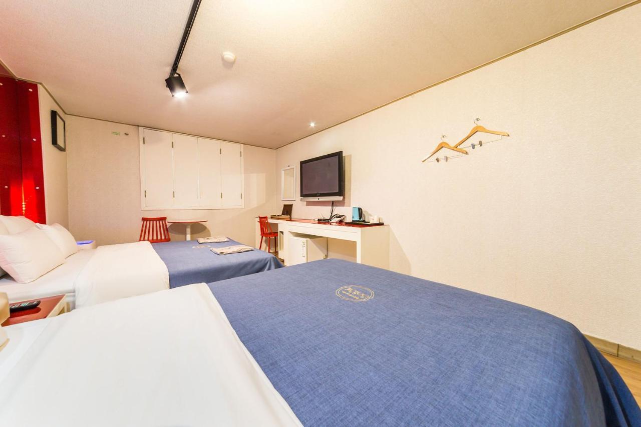 Chuncheon Sohsul Hotel Bagian luar foto