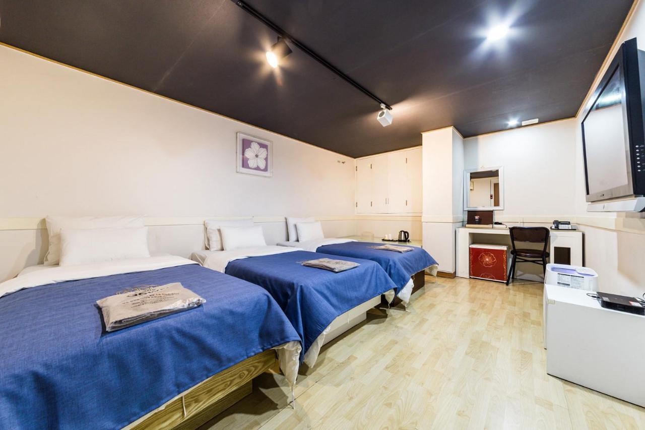 Chuncheon Sohsul Hotel Bagian luar foto